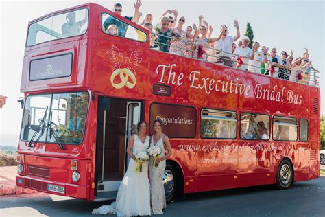 wedding bus hire near me.